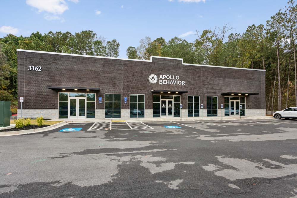 3162-Acworth-Forest-Dr_001