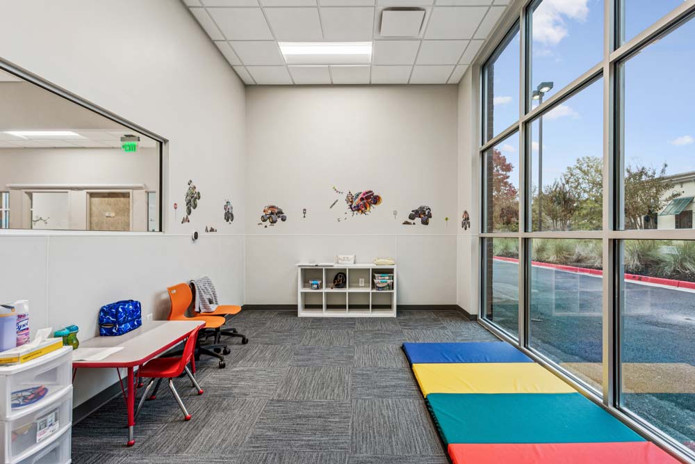 3162-Acworth-Forest-Dr_046