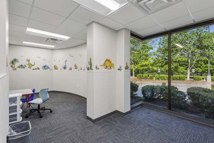 3865 Medical Park Dr_036